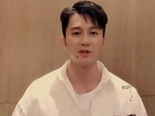 李晨爆料闺房细节视频  第2张